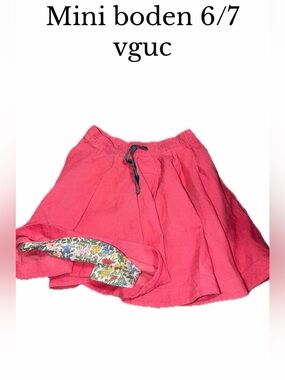 Mini boden pink corduroy skirt